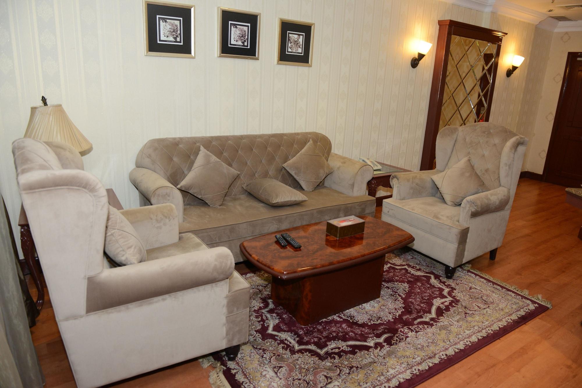 Plaza Athenee Hotel Kuwait City Eksteriør billede