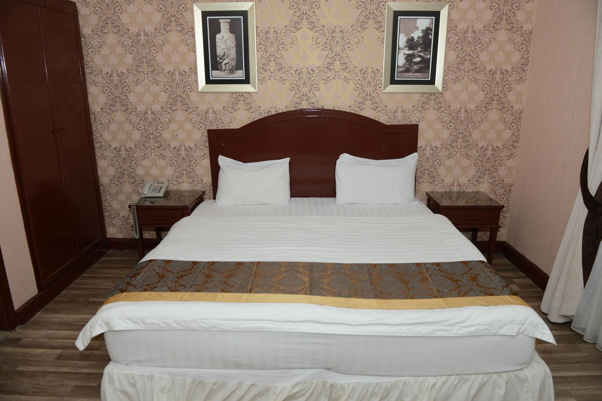 Plaza Athenee Hotel Kuwait City Eksteriør billede