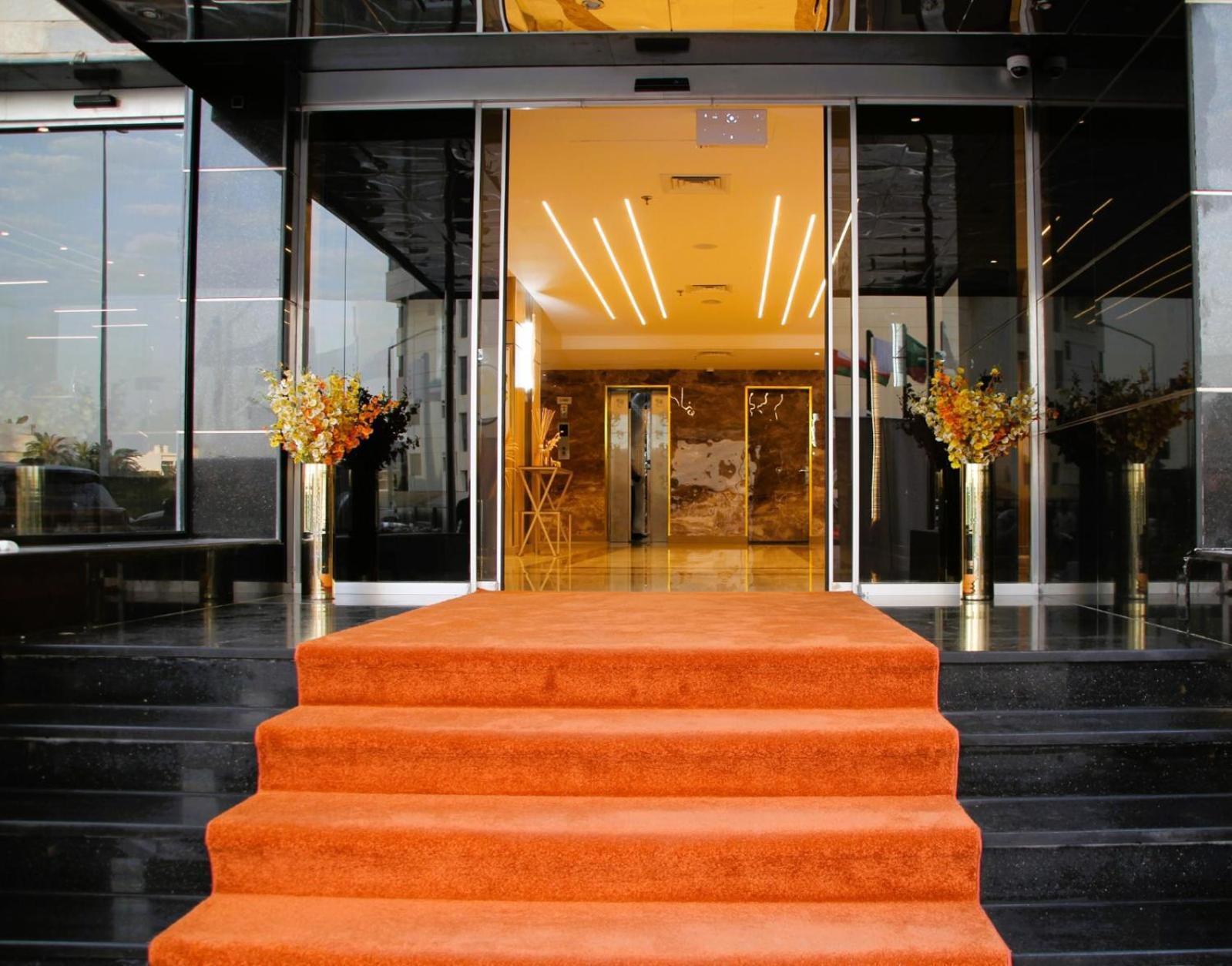 Plaza Athenee Hotel Kuwait City Eksteriør billede